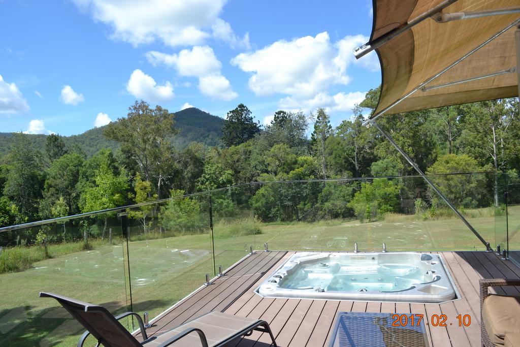 Tuckers Retreat Hotel Canungra Exterior photo
